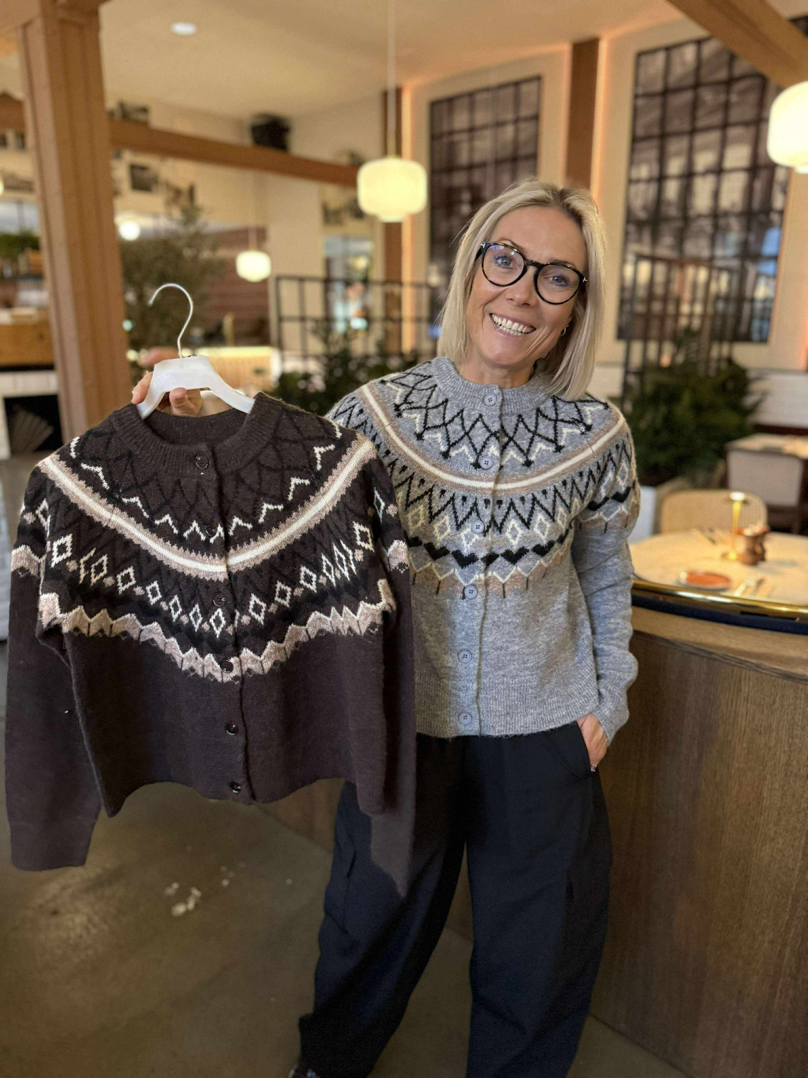 VMTAMMY Knit Cardigan - Chocolate Torte